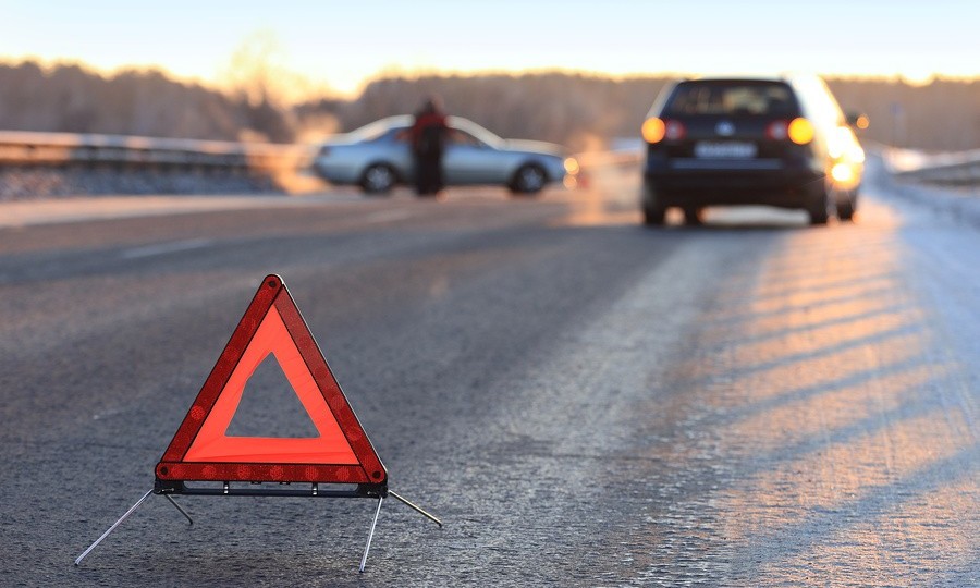 В Киеве водитель сбил женщину и уснул на месте аварии (фото)