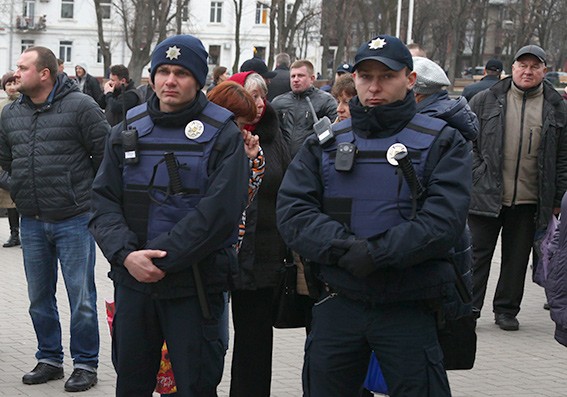 Стало известно, сколько полицейских будут обеспечивать порядок на Новый Год