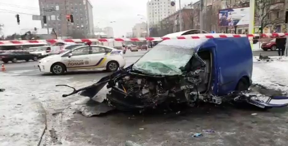 Жуткое ДТП в столице: опубликовано видео