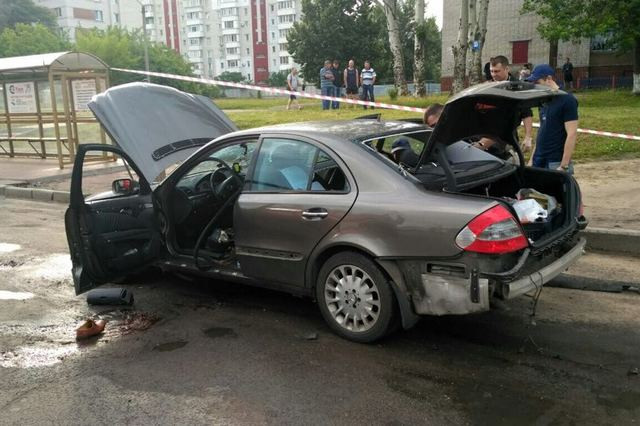 В Черкассах взорвался автомобиль, водитель погиб