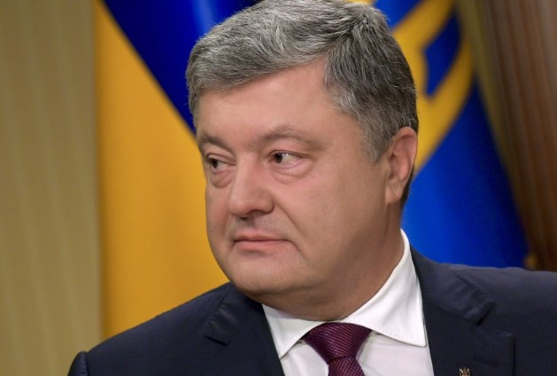 Порошенко вернул в Раду закон о «едином окне» на таможне