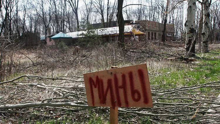 Подрыв мужчины в Луганске: все подробности