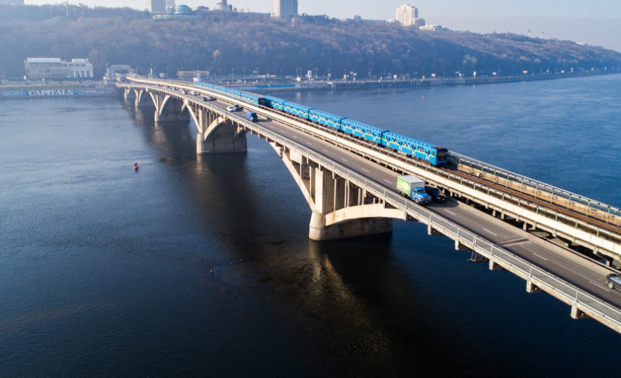 Киянам назвали кількість аварійних мостів у столиці