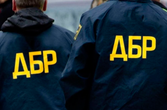 Украли понад 7 мільйонів у підприємств: ДБР взялося за справу зухвалих силовиків