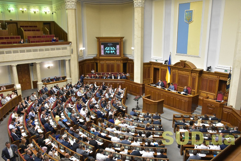 Снятие неприкосновенности: Зеленский подписал закон