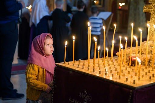 Полиция планирует штрафовать за участие в церковных службах во время карантина