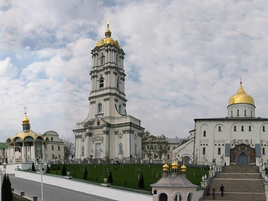 В Почаевской лавре подозревают вспышку коронавируса