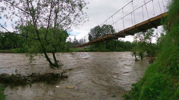 На западе Украины ожидается подъем уровня воды в реках