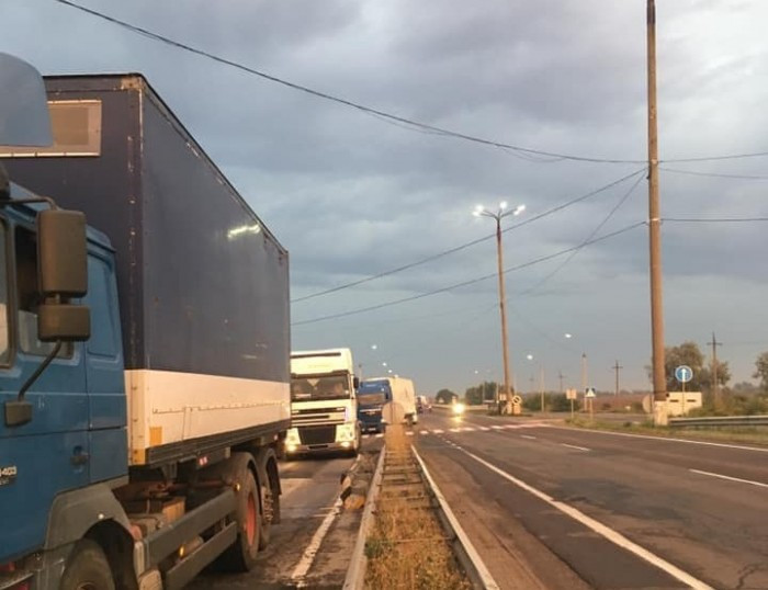 Водителей массово штрафуют за перегруз: зафиксированы антирекорды