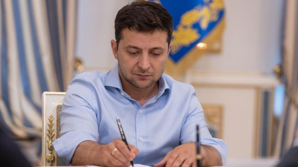 Виконавчі документи набудуть електронної форми: Зеленський підписав закон