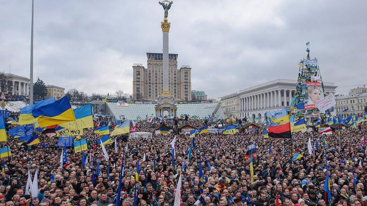 В Украине отмечают День Достоинства и Свободы