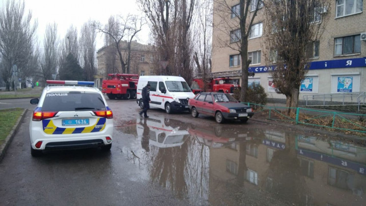 В Запорожской области в горящей квартире оказались двое детей и взрослых