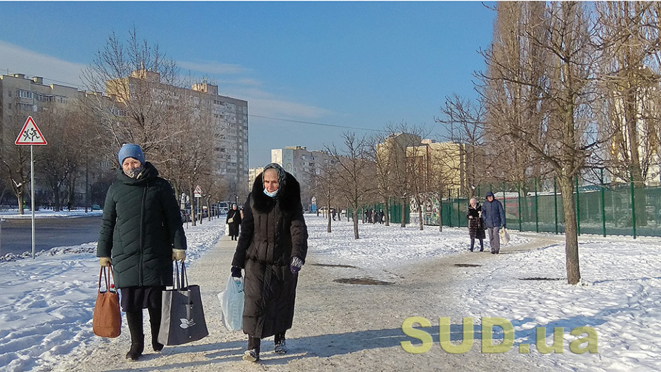 COVID-19 йде на спад: в Україні фіксують менше 4000 нових випадків