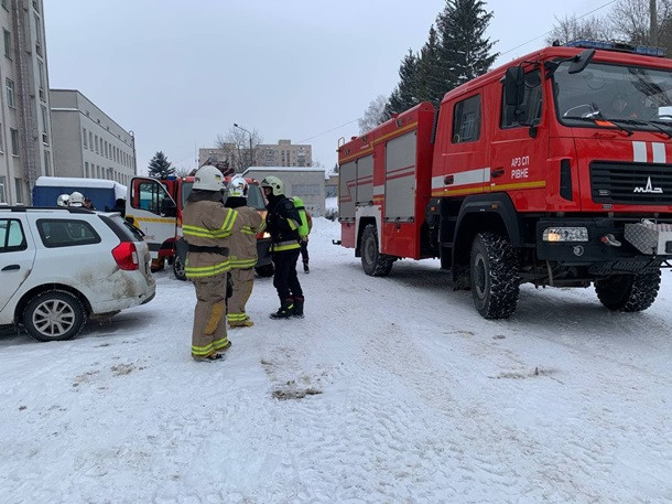 В Ровно случился пожар в здании ОГА