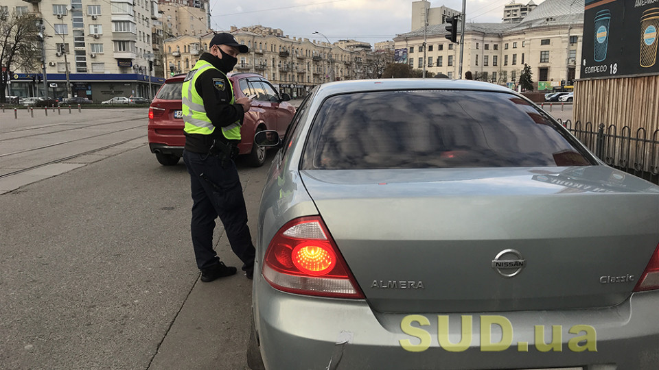 Поліцейський не надав можливості водію скористатись послугами адвоката: чи законна постанова про адмінправопорушення