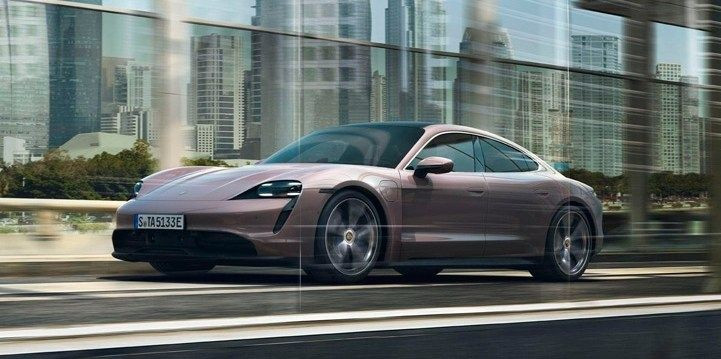 Porsche готовит два новых Тайкана: видео