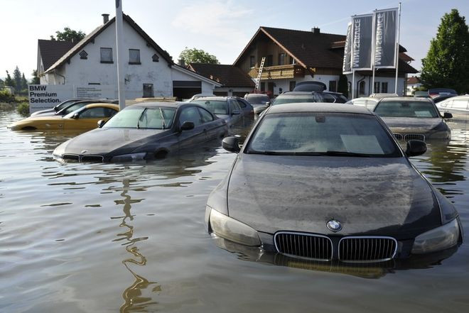 Как распознать «автомобиль-утопленник»: советы для водителей