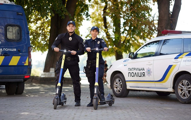 Полиция начинает патрулировать города на самокатах