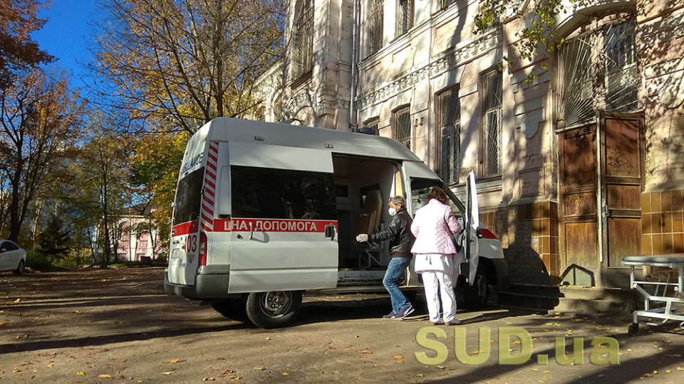 В Украине стремительно растет уровень госпитализации COVID-больных