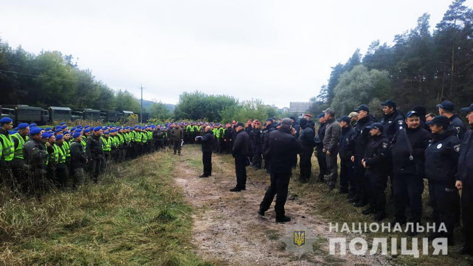 Покушение на Сергея Шефира: в лесу во время поисков улик нашли тело