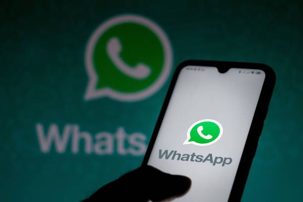 До четырех устройств работают без интернета: WhatsApp разрабатывает новую функцию