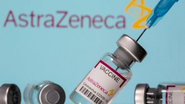 Вакцину AstraZeneca больше не будут использовать в одной из стран ЕС: что случилось