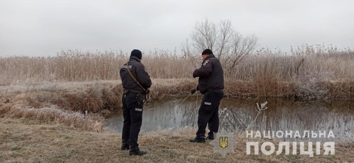 Трагедия в Николаевской области: пропавшего ребенка нашли мертвым в камышах