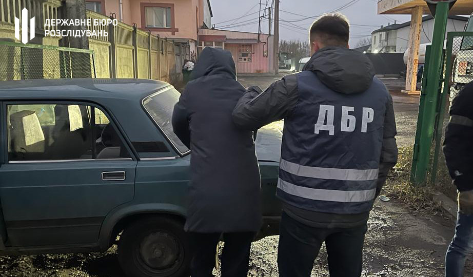 На Сумщині коп погорів на вимаганні хабаря від іноземця, який вчинив ДТП