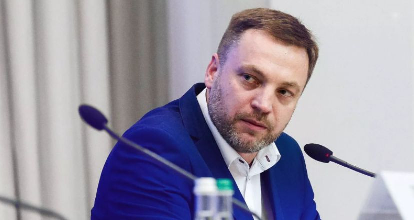 Монастирський пообіцяв правоохоронцям підвищення зарплат