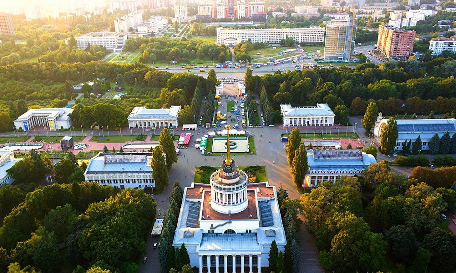 В «Слуге народа» рассказали, почему власть создает Президентский университет