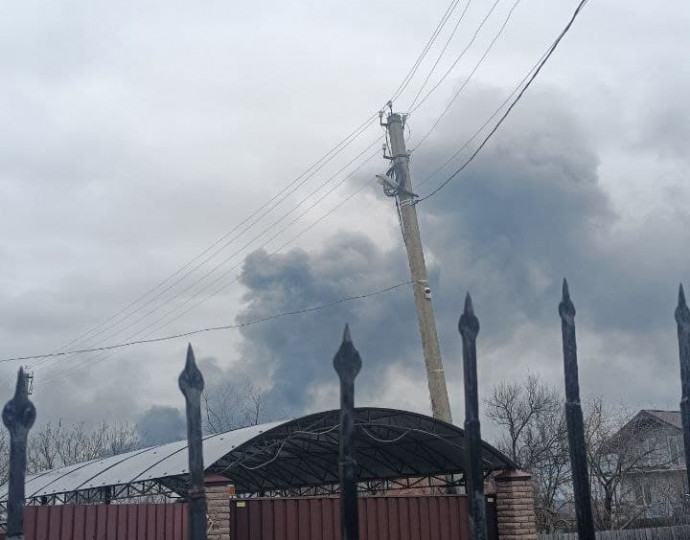 В Гостомелі все ще йде бій: ОНОВЛЕНО