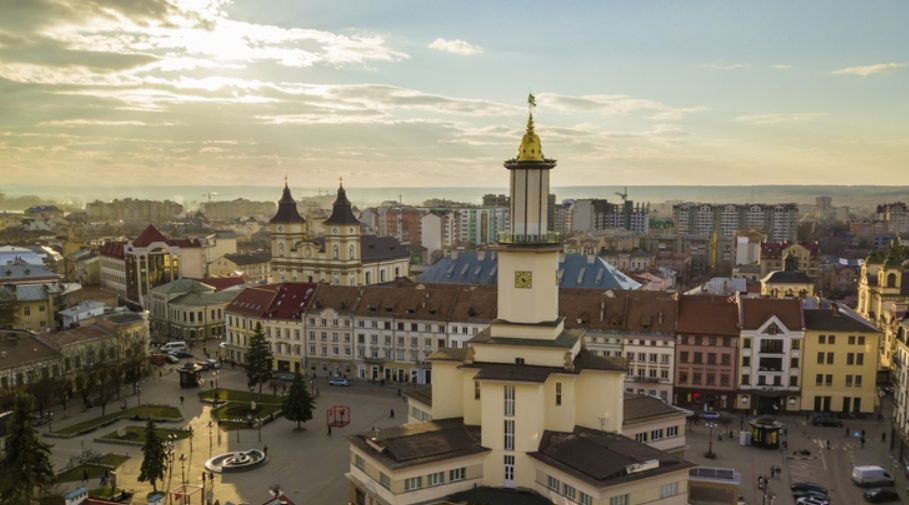 В Ивано-Франковске снова слышны взрывы