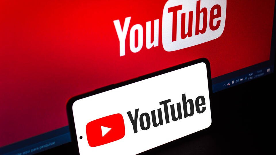 YouTube удалил более 9000 каналов, распространявших фейки о войне в Украине, — The Guardian