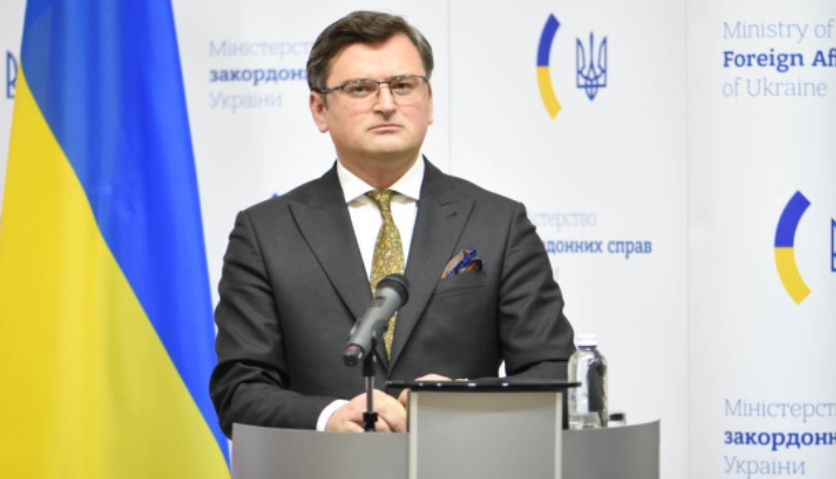 Кулеба призвал партнеров предоставить Украине РСЗО