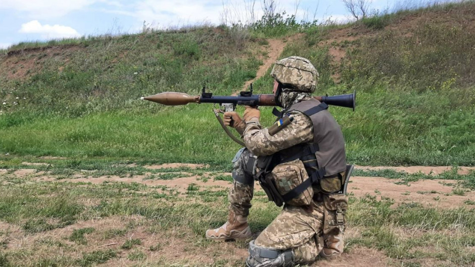 На юге ВСУ уничтожили скопление живой силы и техники РФ