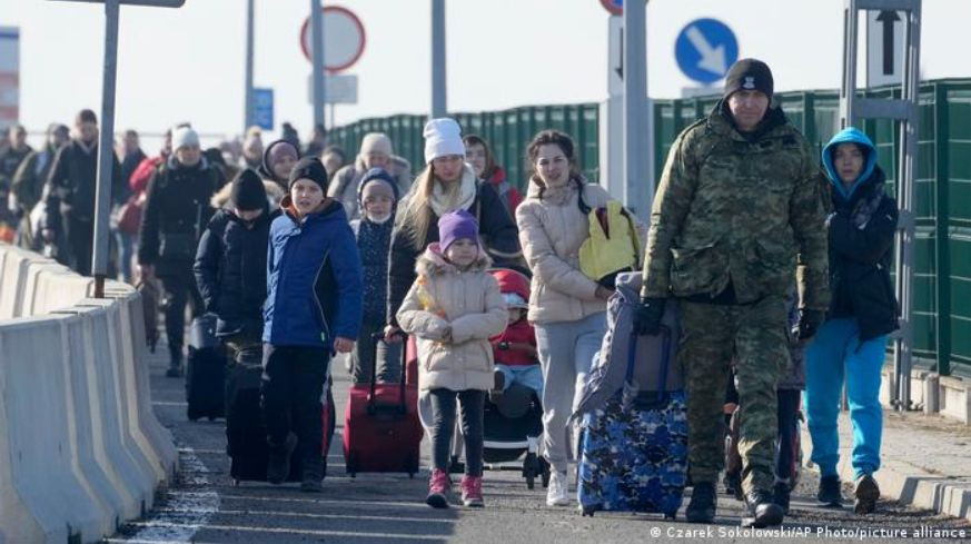 У Європі українцям створюють коридори для повернення додому