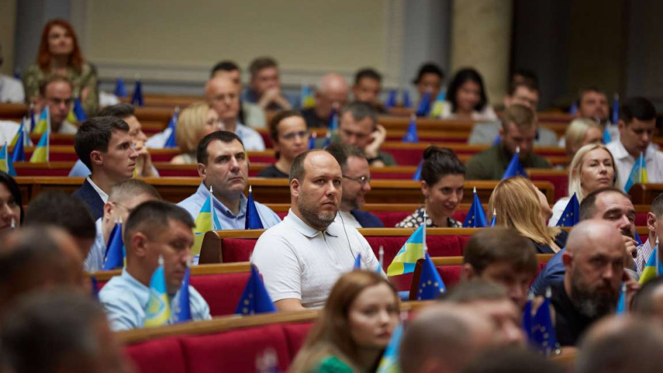 Раді пропонують криміналізувати рекламу наркотичних засобів на будинках