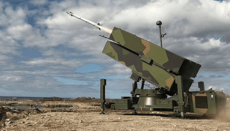 Украина может получить две батареи системы ПВО NASAMS