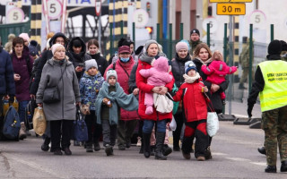 Українські біженці в Польщі отримали доступ до медичної допомоги