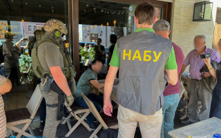 НАБУ повідомило, що викрило співробітника Департаменту контррозвідувального захисту СБУ