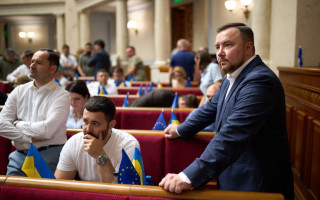 У Раді кажуть, що знайшли додаткові гроші для судів