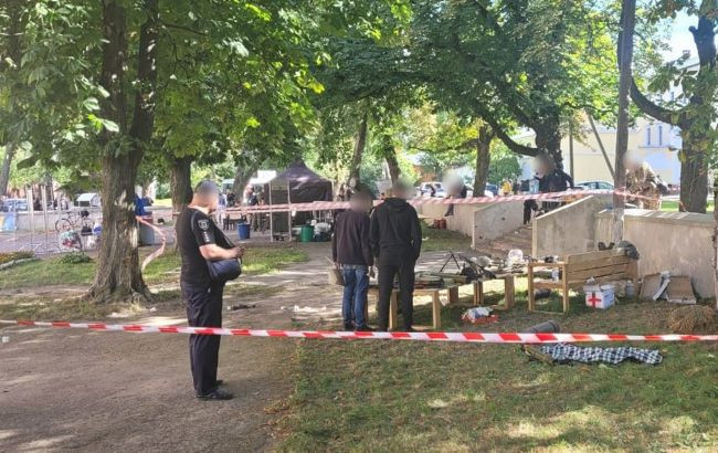 Момент взрыва на выставке в Чернигове попал на видео