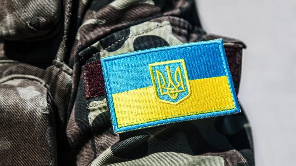 Раді пропонують підтримати законопроєкт щодо відновлення рівного доступу чоловіків та жінок до вищих офіцерських посад