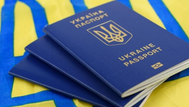 Украинцам, не получившим паспорт из-за оккупации, будут выдавать электронный документ