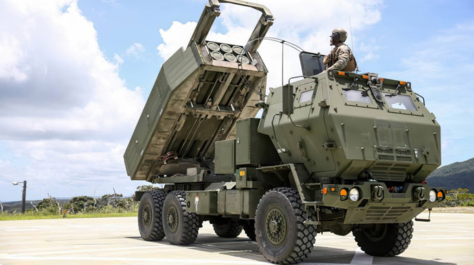 США надіслали Україні HIMARS із обмеженою дальністю ударів, щоб ті не могли бити по Росії, — WSJ