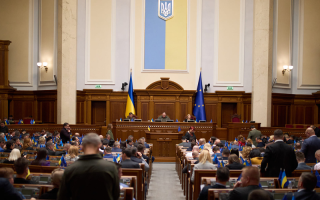 Тимчасове закриття сайтів без рішення суду та блогери під ковпаком Нацради: Рада ухвалила скандальний законопроєкт про медіа