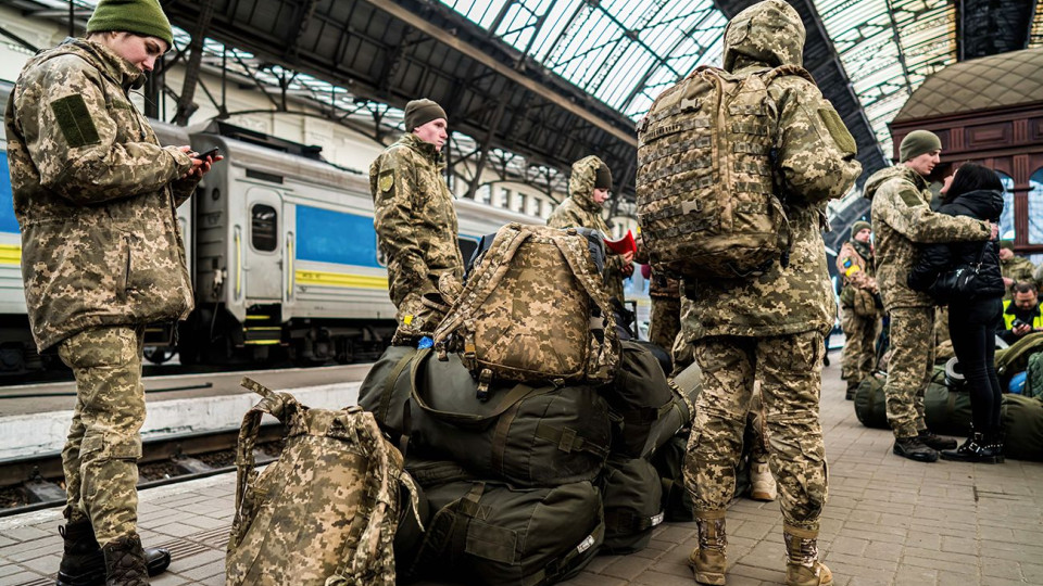 Военнообязанный заявил в суде, что не может служить, потому что в армии «наделает беды» и попросил лучше осудить его: что решил суд