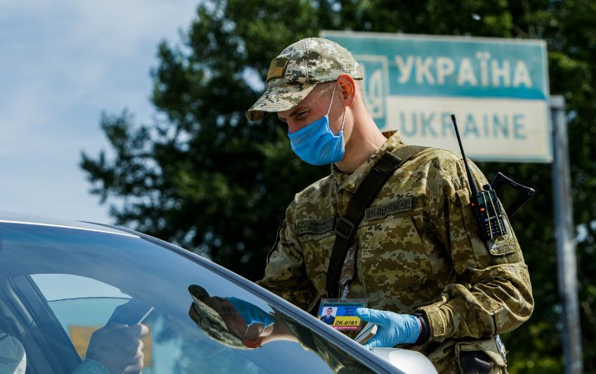 Законодательство не возлагает на Пограничную службу обязанности ведения исчерпывающего перечня документов, необходимых для пересечения границы, - ответ ГПСУ