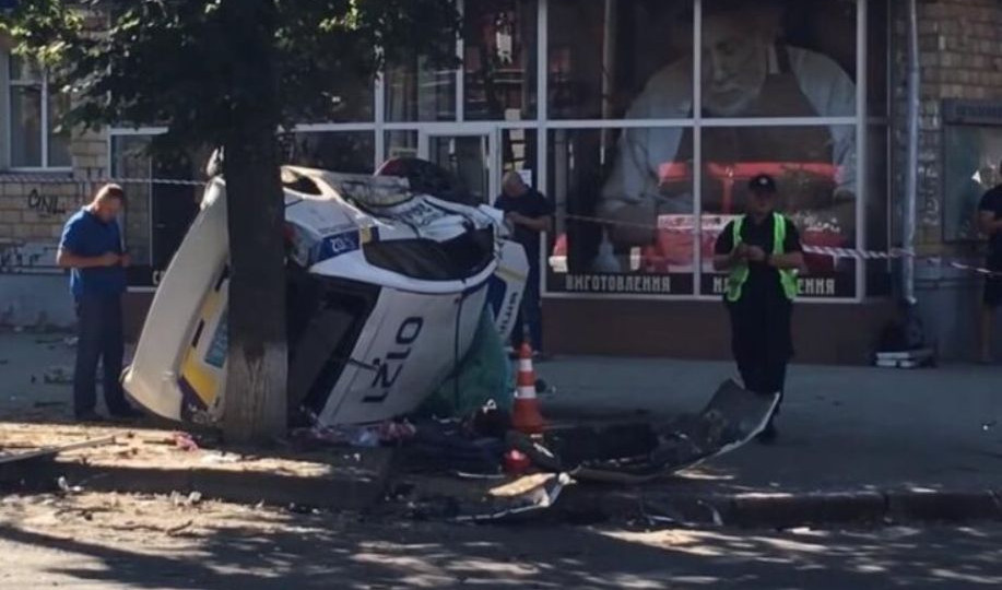 В Сумах суд вынес приговор полицейскому, совершившему ДТП с 8 пострадавшими