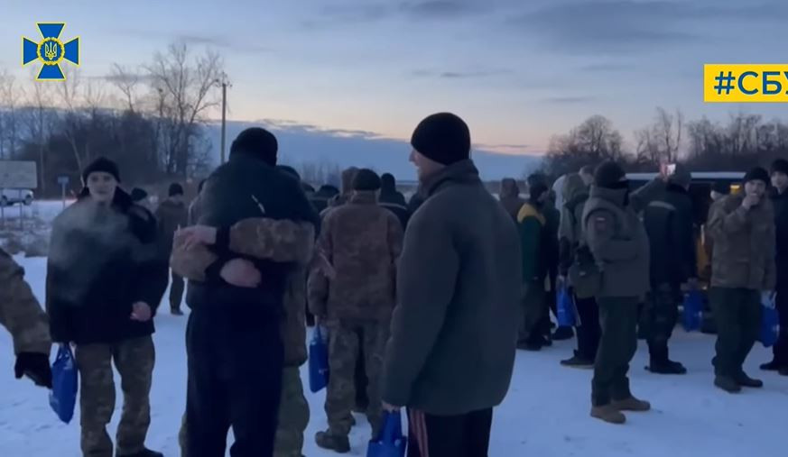 СБУ опубликовала эксклюзивное видео обмена пленными